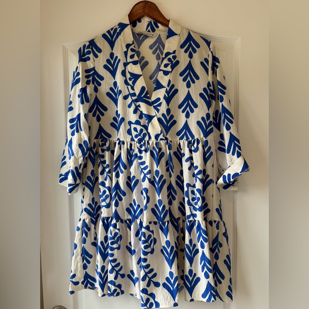 Zara Cream and Blue Artistic Dress
